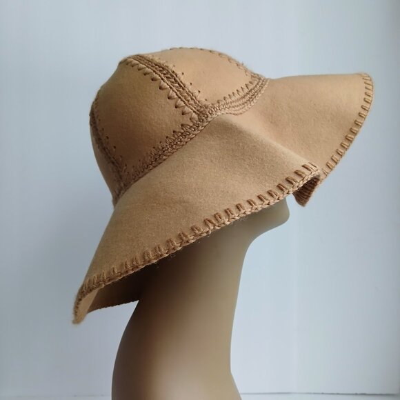 Vintage 90\'s Camel Wide-Brim 100% Wool Floppy Blanket Stitched Hat